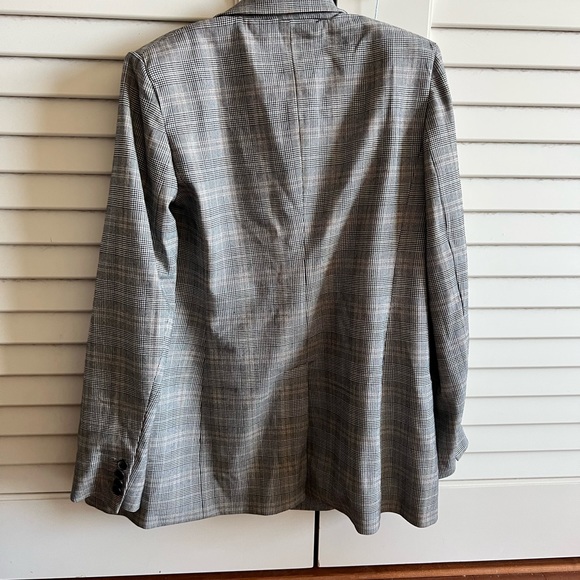 Ariztia Babaton Blazer - Picture 2 of 2